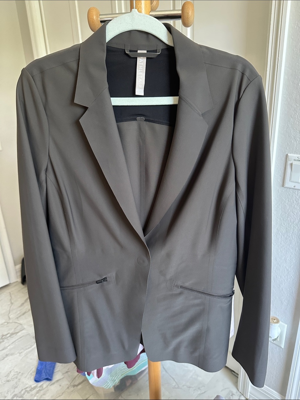 Athleta Women's Charcoal Gray Single-Button Blazer